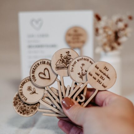 Lesezeichen aus Holz alle