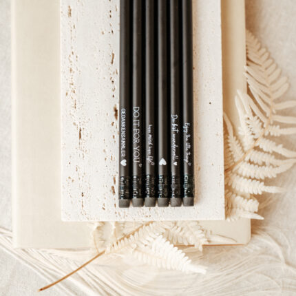 Bleistift mit Radiergummi Detail